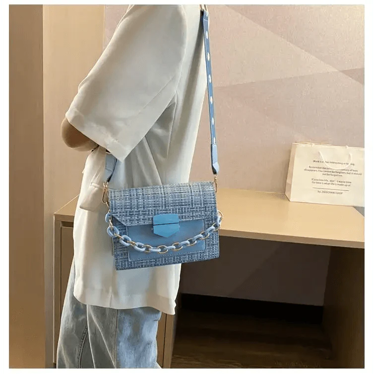 Luxury Wide Strap Crossbody Bag: Designer Chain Messenger Purse