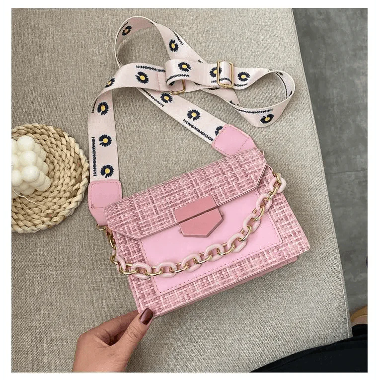 Luxury Wide Strap Crossbody Bag: Designer Chain Messenger Purse