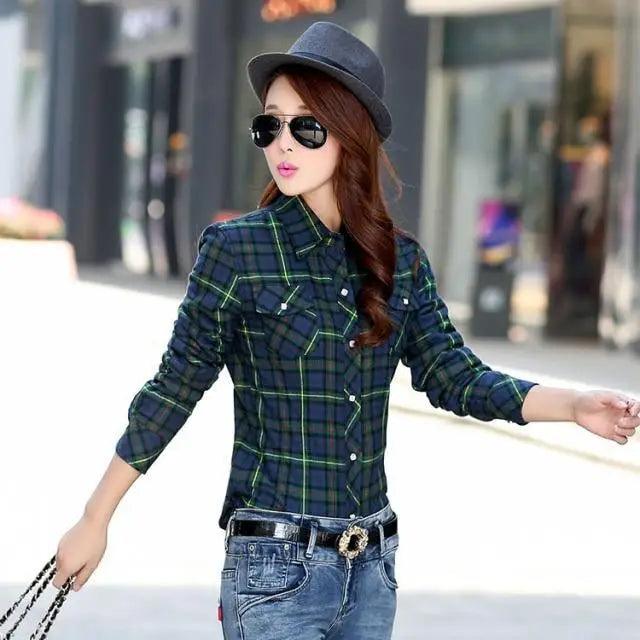 Women's Velvet Lined Plaid Shirt Jacket Shacket Coat Outerwear