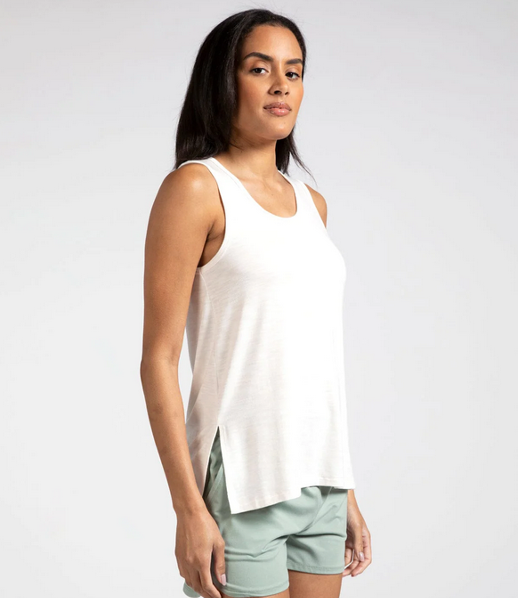 Lynn Sleeveless Crew Neck Tank Top in White