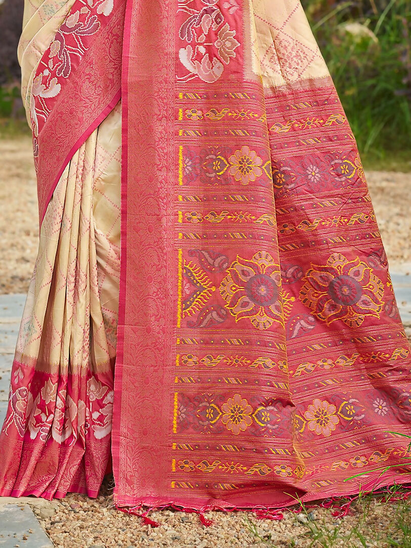Cream Soft Silk Saree with Contrasting Pink Blouse