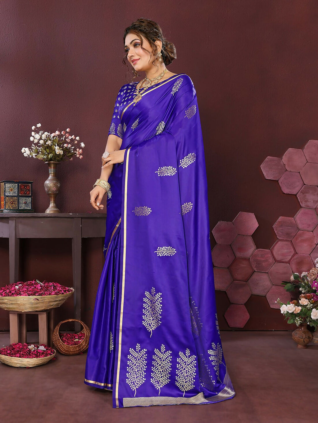 Deep Blue Floral Motif Banarasi Silk Saree with Unstitched Blouse