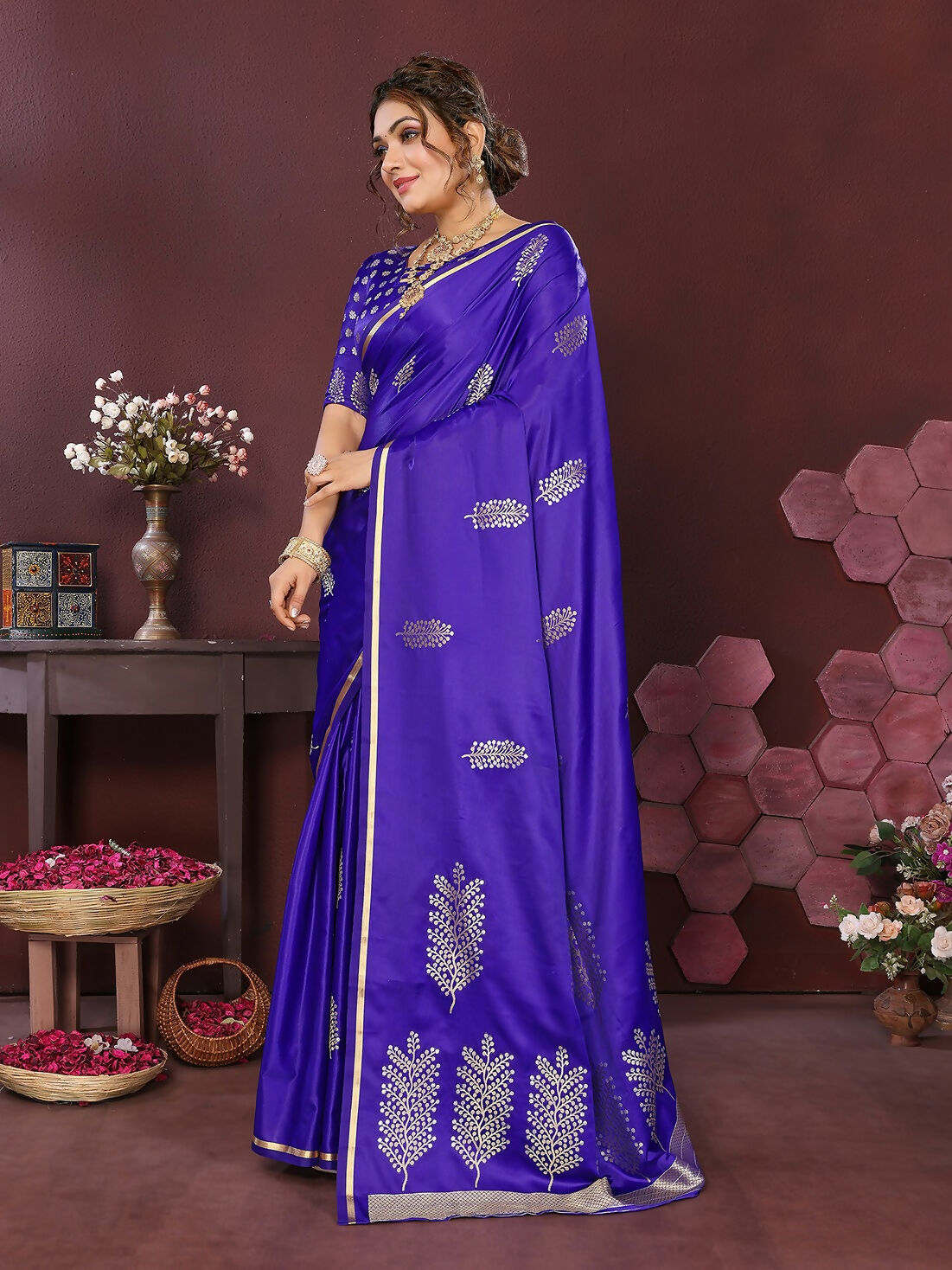 Deep Blue Floral Motif Banarasi Silk Saree with Unstitched Blouse