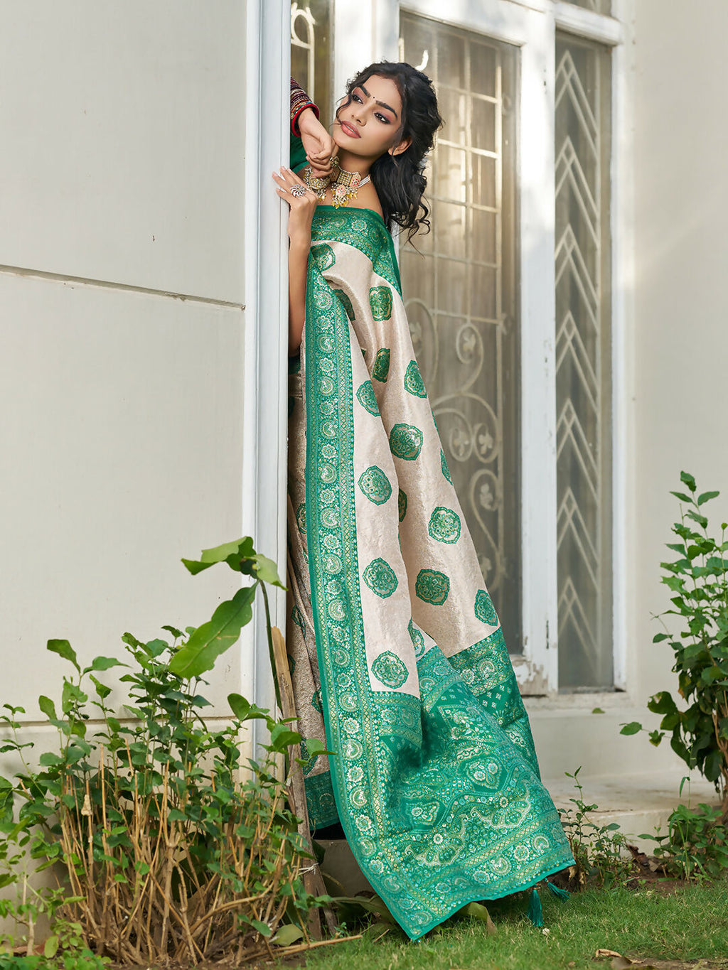 Cream and Sea Green Silk Blend Saree Elegant Ethnic Drape