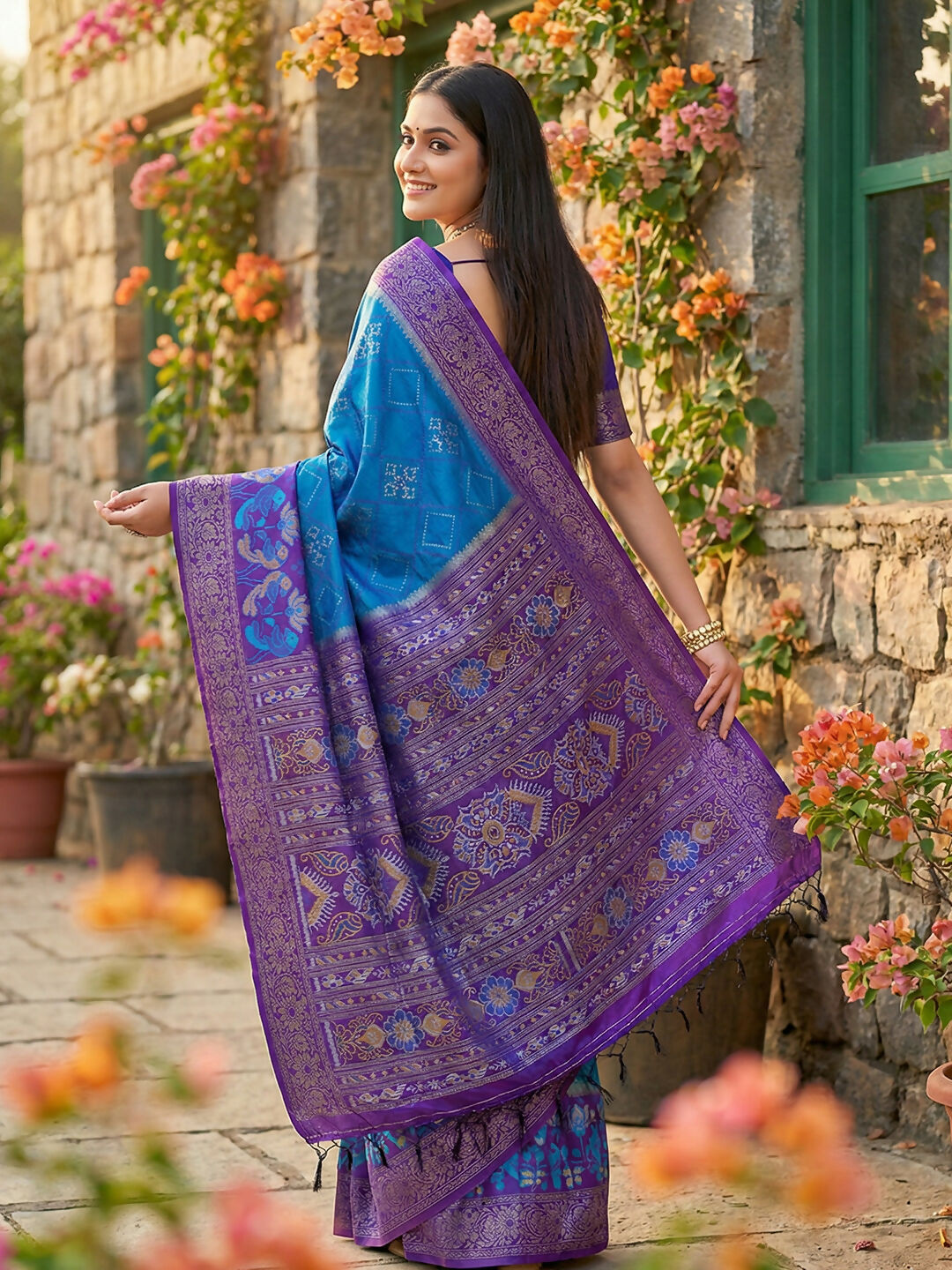Blue Pochampally Silk Saree with Matching Blouse Piece