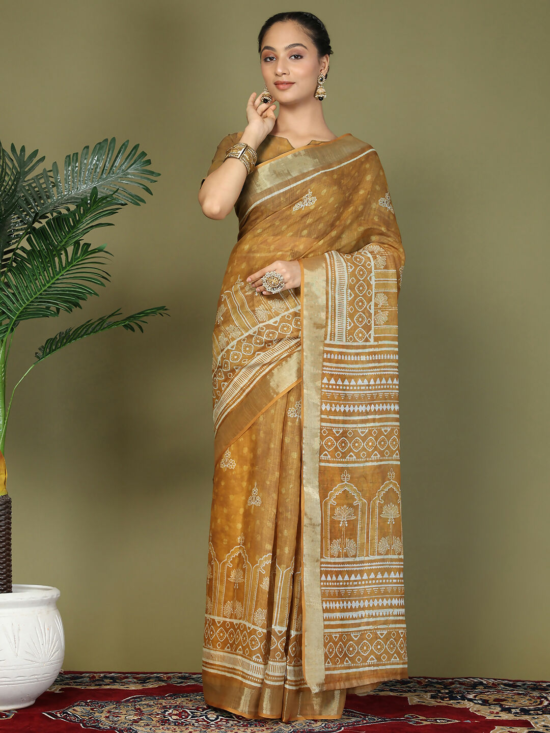 Women's Golden Cotton Saree in Mustard and Golden-Brown Tones