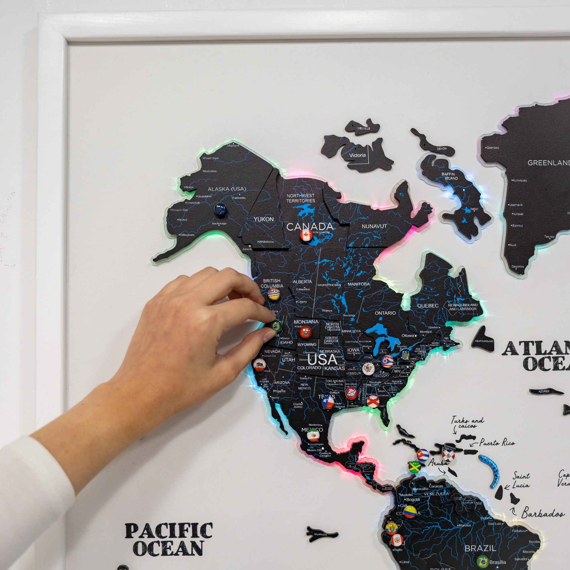 Map on Board LED 2.0 Midnight Modern Illuminated World Map Art