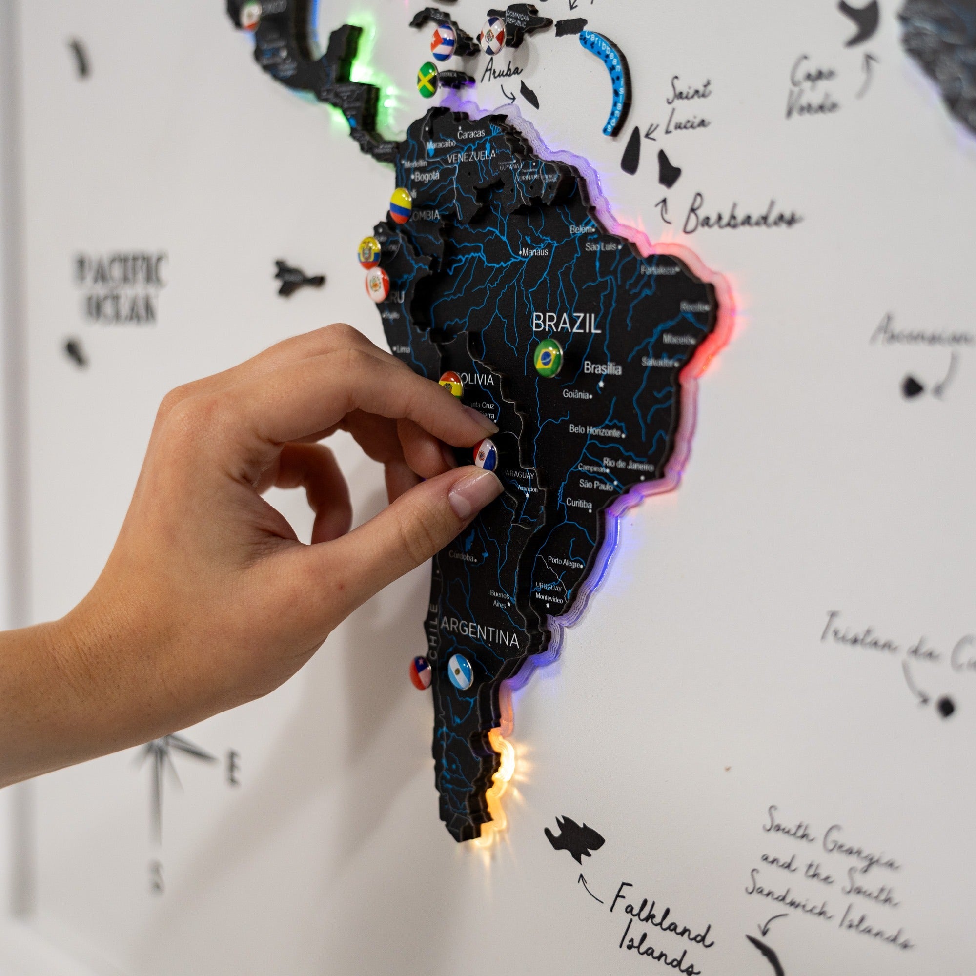 Map on Board LED 2.0 Midnight Modern Illuminated World Map Art