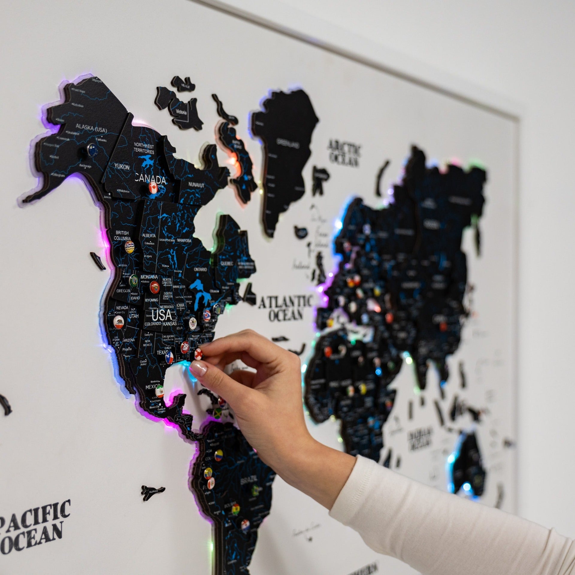 Map on Board LED 2.0 Midnight Modern Illuminated World Map Art