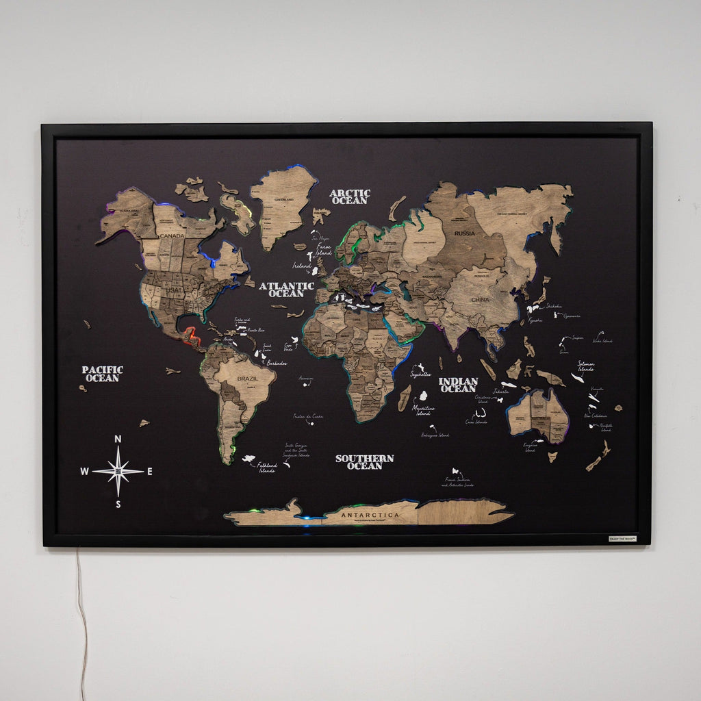 Map on Board LED 2.0 Terra Modern Illuminated World Map Decor