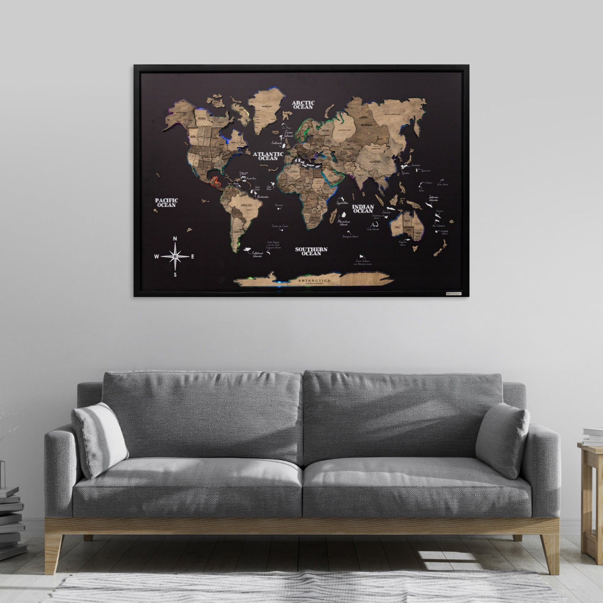 Map on Board LED 2.0 Terra Modern Illuminated World Map Decor