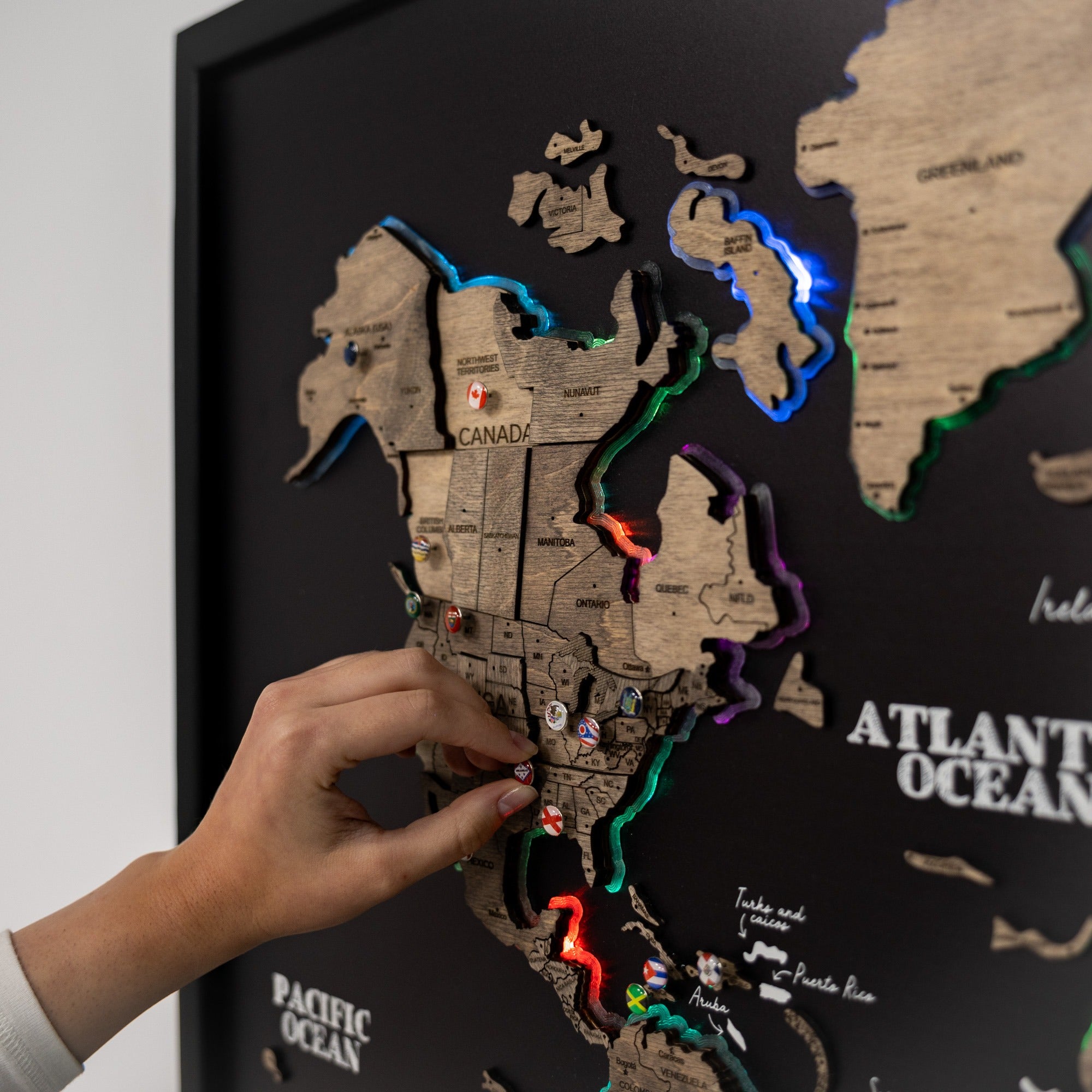 Map on Board LED 2.0 Terra Modern Illuminated World Map Decor