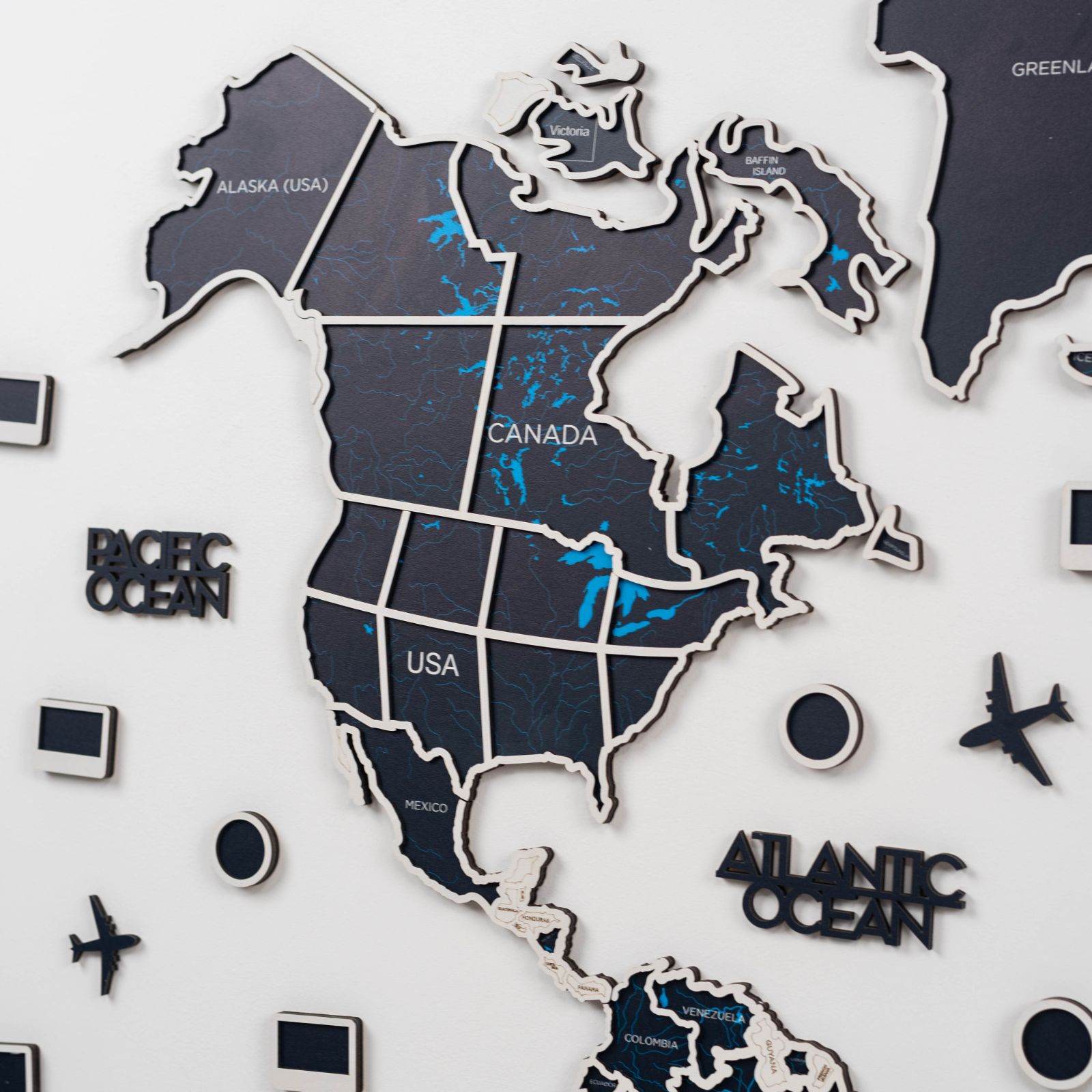 World Photo Map Midnight – Wooden Travel Memory Wall Decor