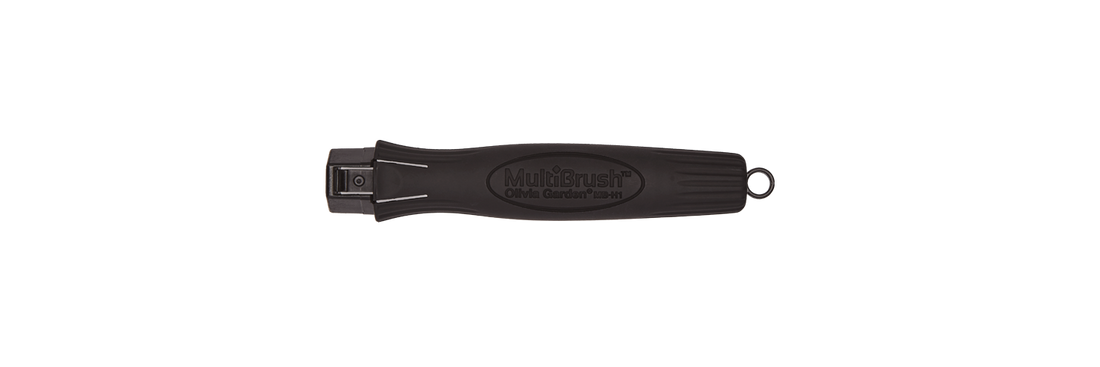 Olivia Garden Multi Brush black handle with retractable sectioning pick