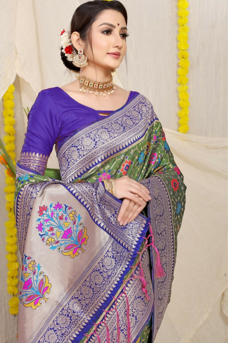 Women's Green Patola Silk Saree with Zari Woven Detail