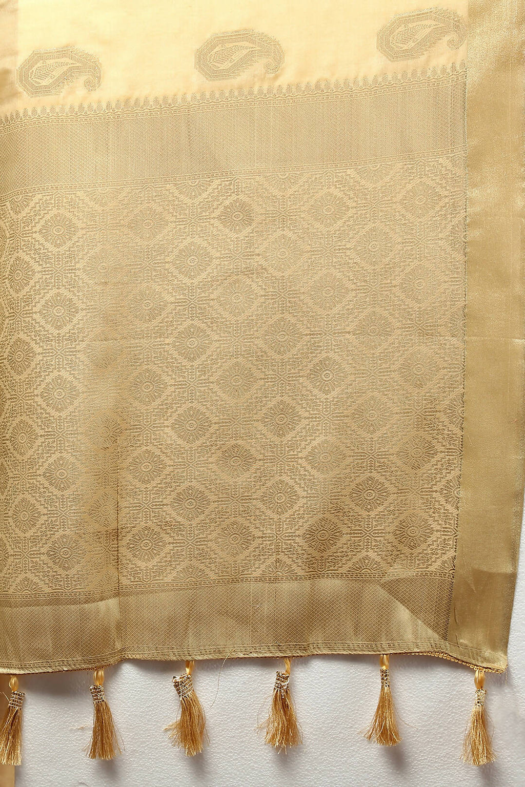 Lorenvalley Fashion Cream Cotton Woven Design with Zari Weaving Design Saree