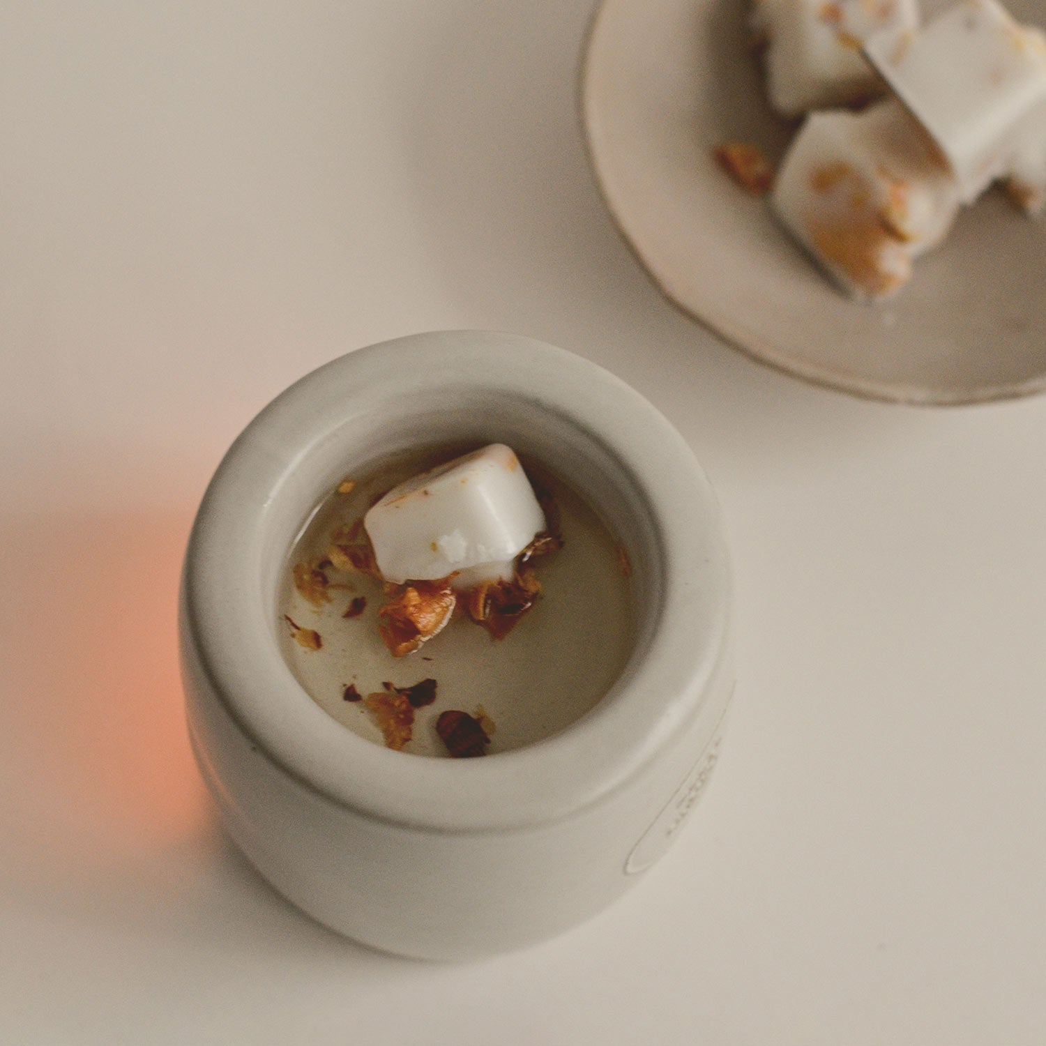 Natural Palo Santo Scented Wax Melts | 6 Cubes