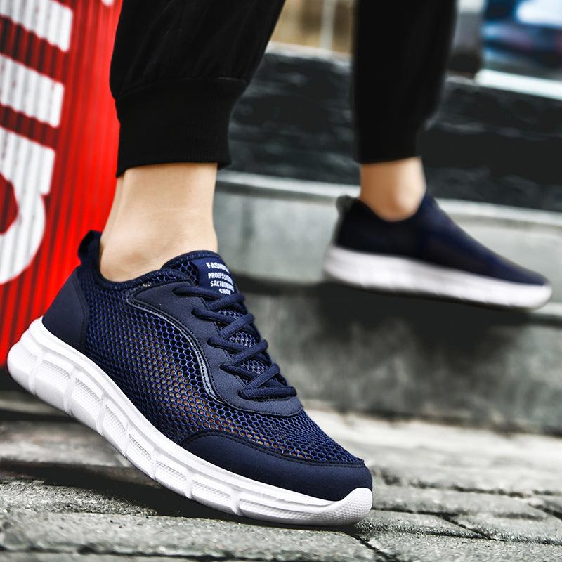 Lightweight Men’s Casual Black Mesh Running Sneakers