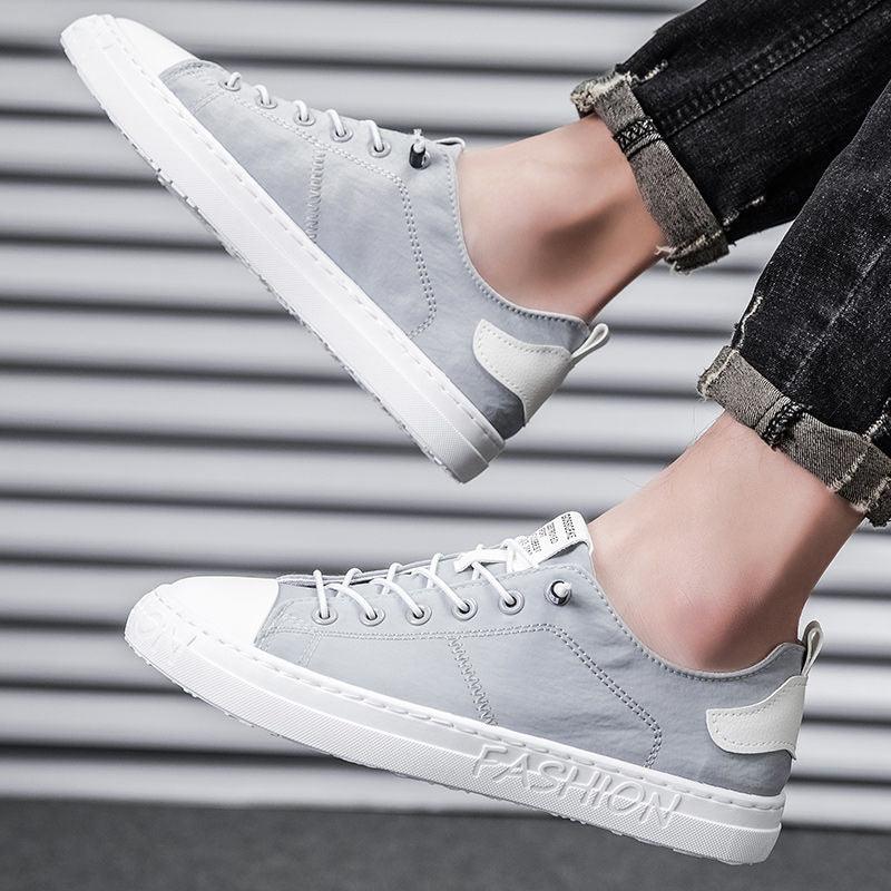 Classic Low Top Canvas Sneakers Lightweight Breathable Walking Shoes