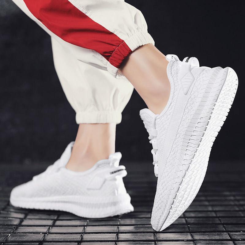 Men's Lightweight Breathable Mesh Sneakers for Walking & Running