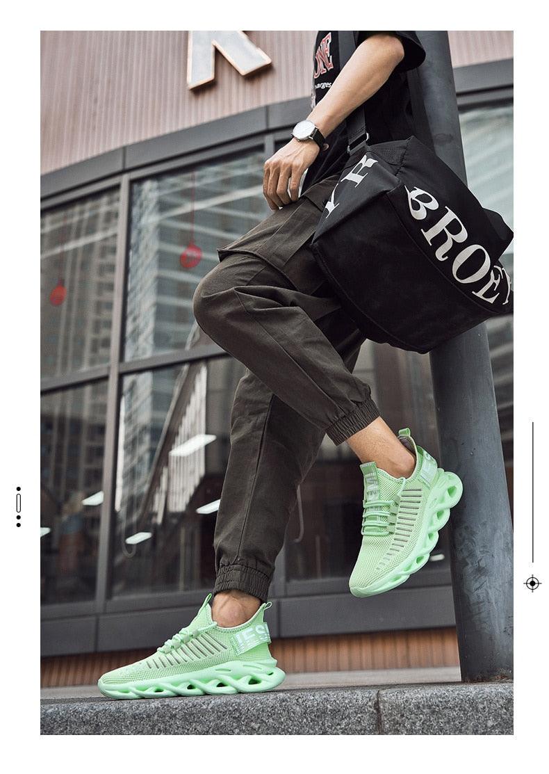 Modern Blade Sole Men's Black Lace-Up Sneakers Breathable Running