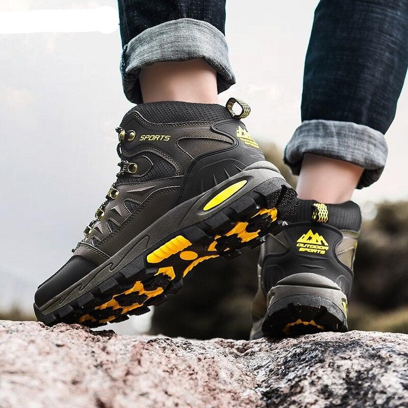Unisex High-Top Leather Hiking Boots Breathable Non-Slip Shoes