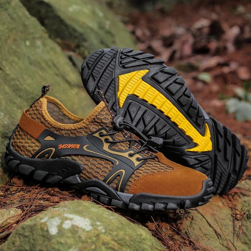 Men's Quick-Dry Mesh Hiking Water Shoes for Swimming and Athletics