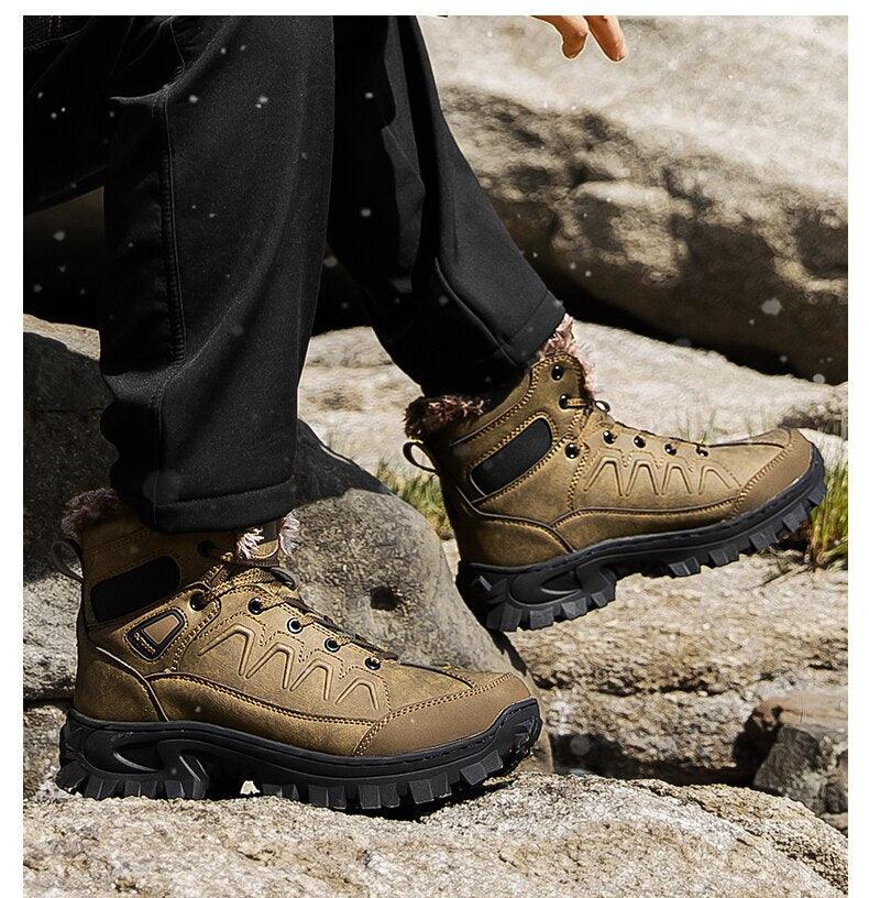 Men Waterproof Leather Winter Snow Boots with Warm Fur Lining