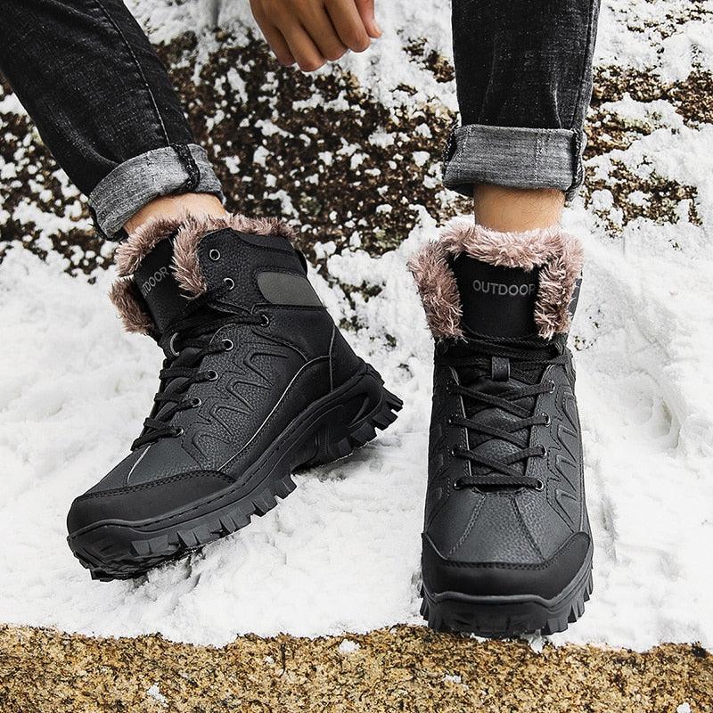 Men Waterproof Leather Winter Snow Boots with Warm Fur Lining