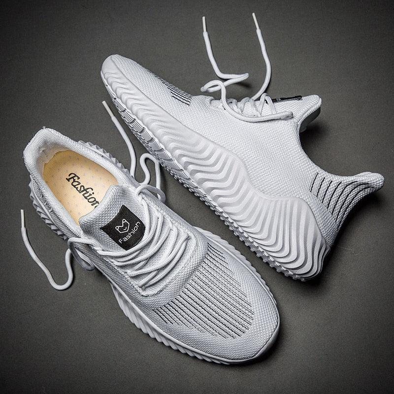 Men's white breathable mesh running trainers with lightweight design