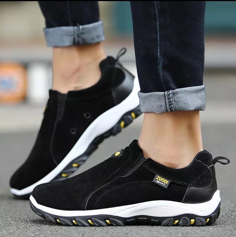 Men's Breathable Lightweight Slip-On Walking Shoes for Outdoor