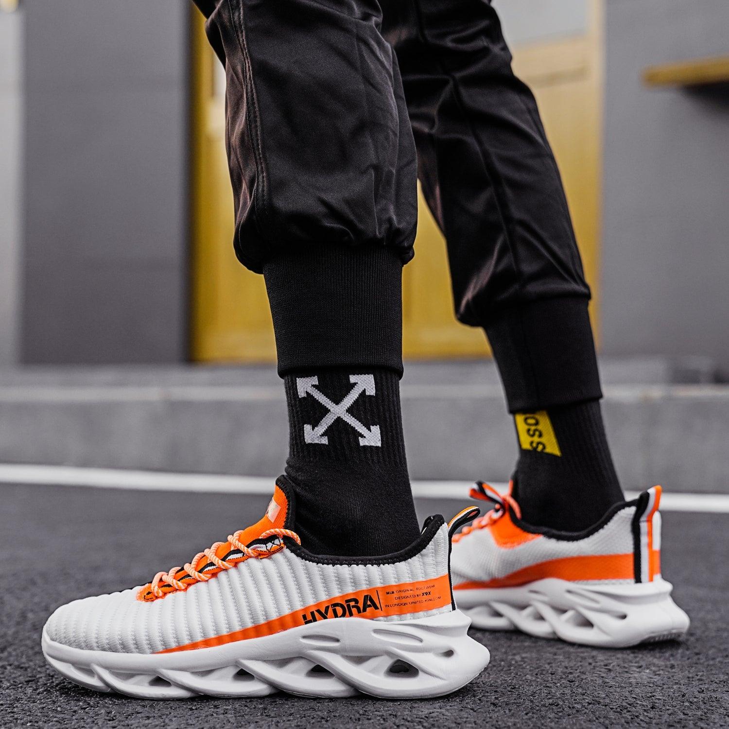 Men's Black Breathable Modern Athletic Walking Sneakers