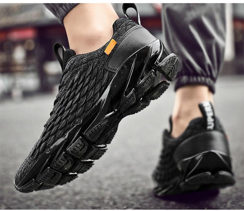 Mens Modern Lightweight Breathable Knit Running Sneakers