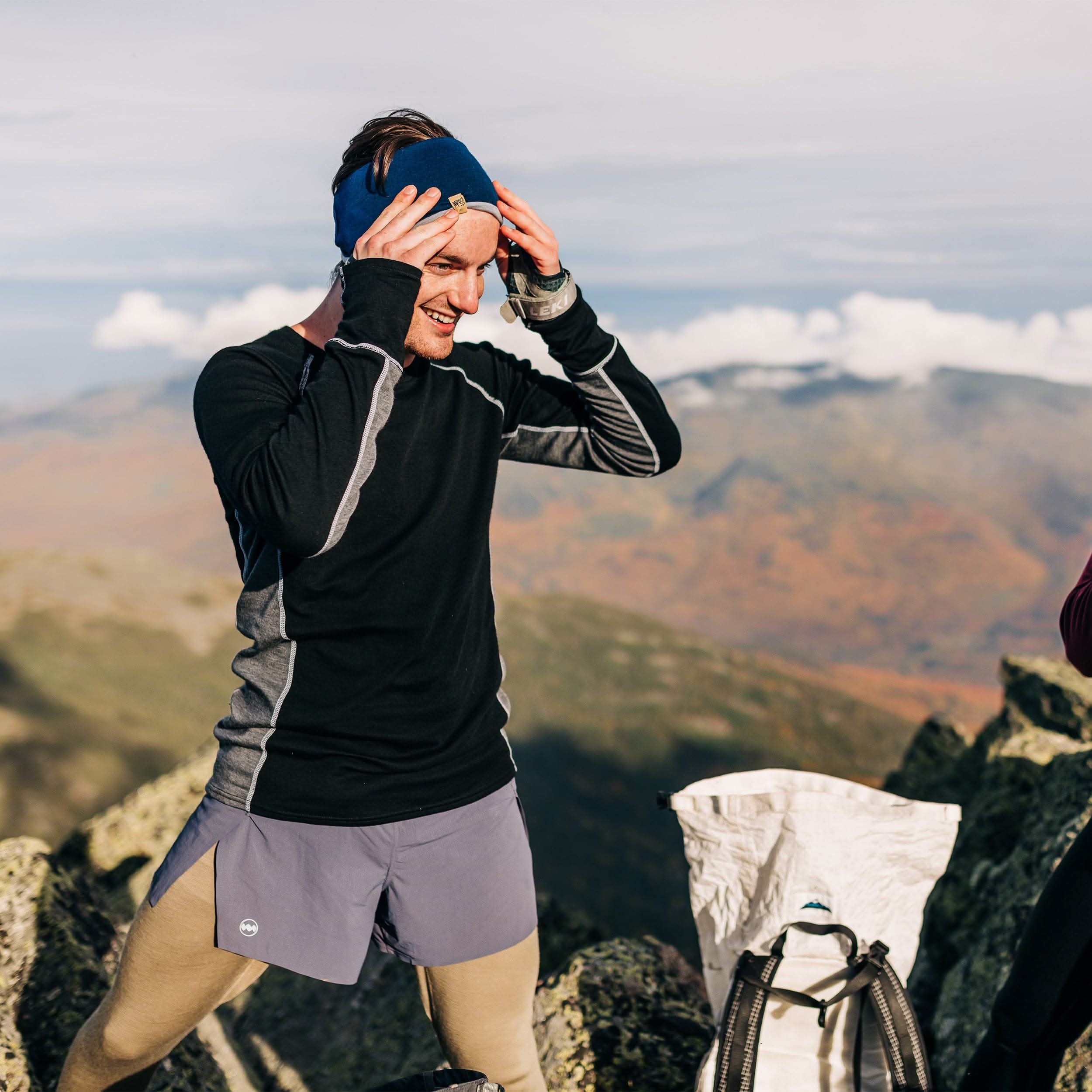 Midweight Reversible Merino Wool Headband for Winter Sports