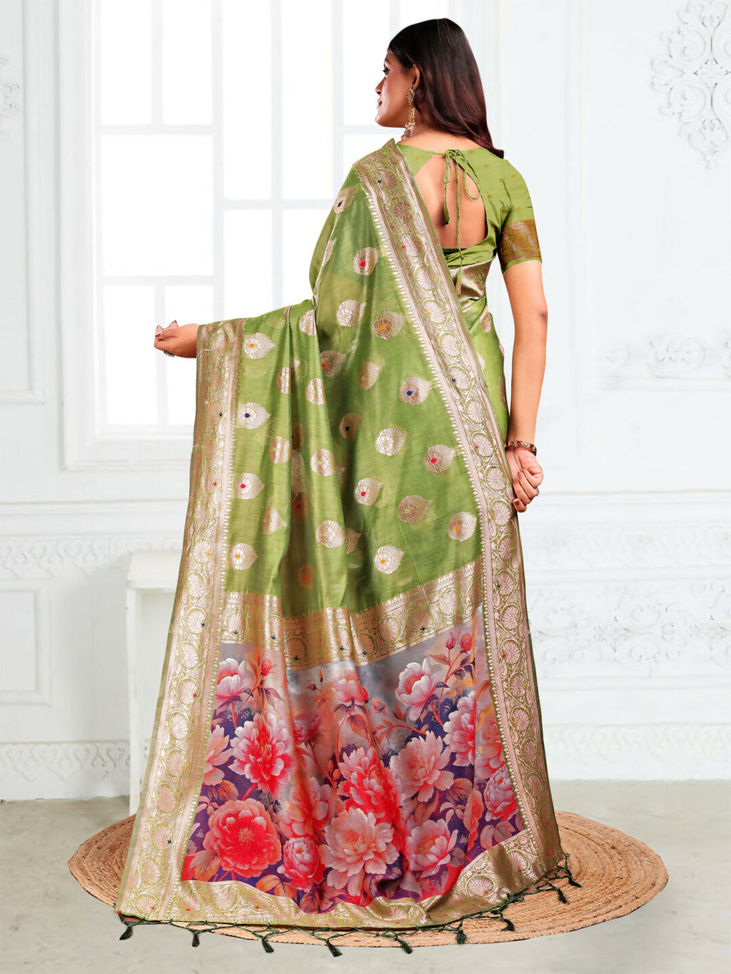 Green Linen Cotton Saree with Matching Blouse Piece