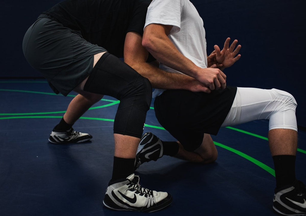 Mid-Length Padded Knee Sleeve - Black