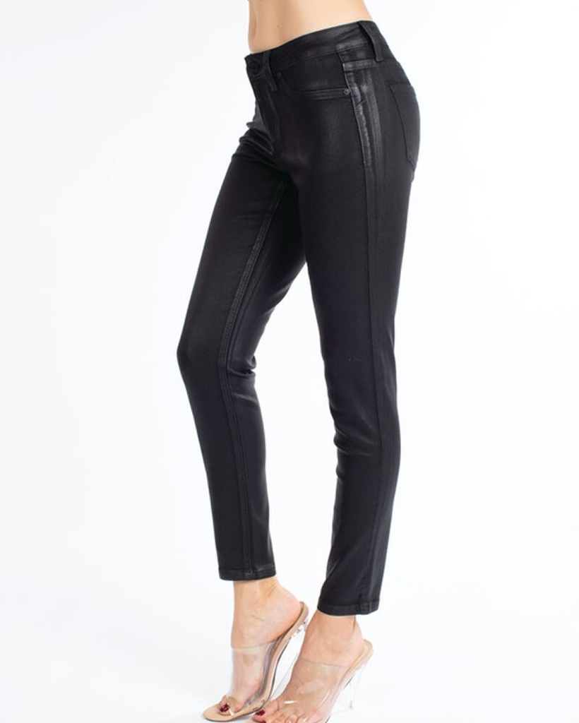 Mid Rise Coated Denim Super Skinny Jeans in Black
