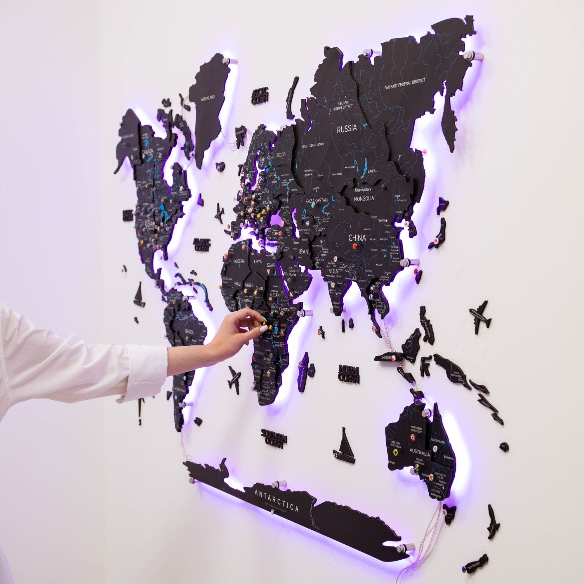 3D LED Wooden World Map 3.0 Midnight Edition with Smart Lighting