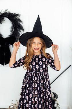 Hocus Pocus themed dress with 3/4 sleeves and front pockets