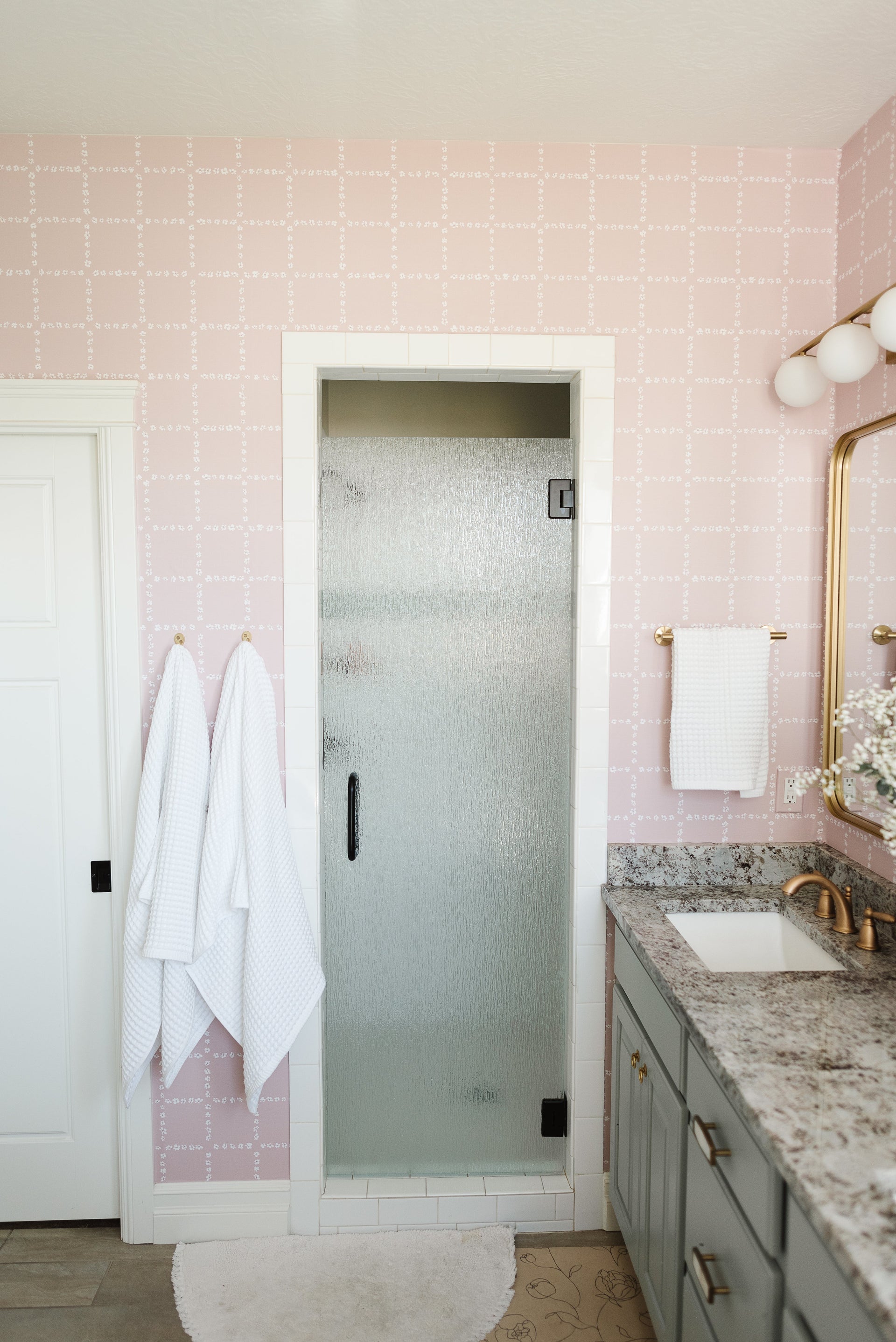 Shae Geometric Removable Wallpaper in Soft Blush Pink and White