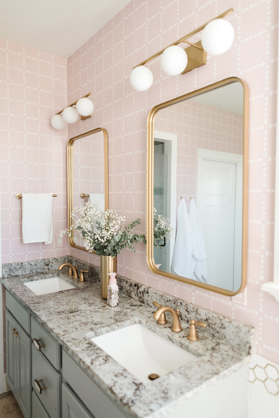 Shae Geometric Removable Wallpaper in Soft Blush Pink and White