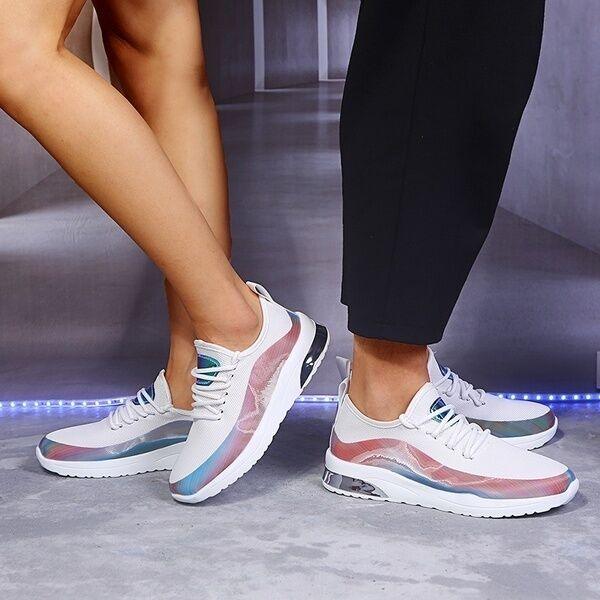 Women's Lightweight Breathable Mesh Lace-Up Fashion Sneakers