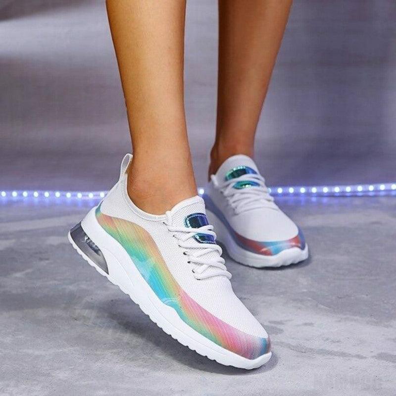 Women's Lightweight Breathable Mesh Lace-Up Fashion Sneakers