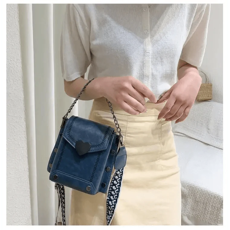 Elegant Heart-Shaped Studded Shoulder Bag for Girls and Women