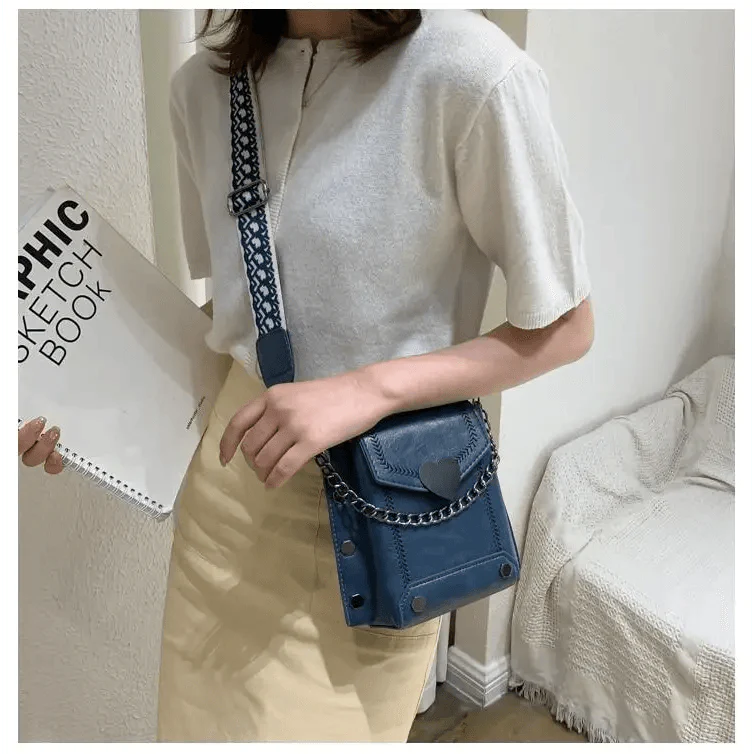 Elegant Heart-Shaped Studded Shoulder Bag for Girls and Women