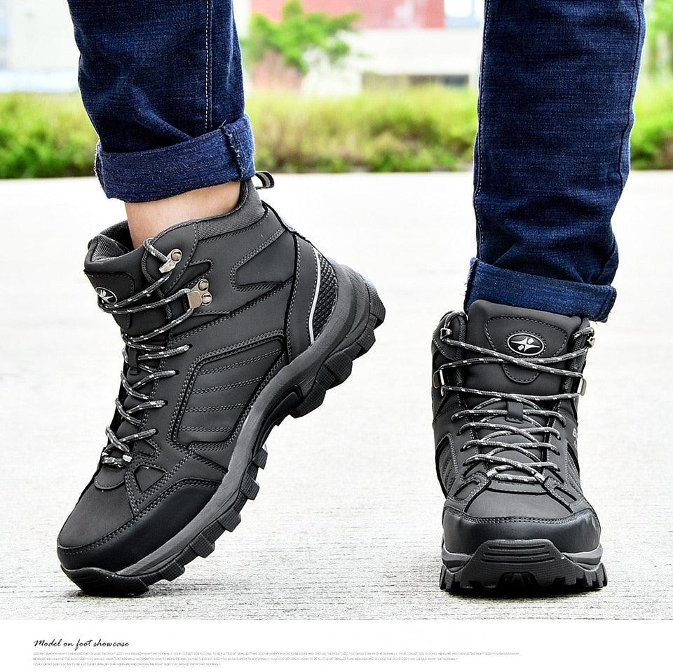 Men's Water-Resistant Fur Lined Boots - Warm Winter Outdoor Shoes