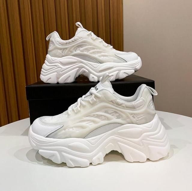 Women's Thick Platform Tennis Sneakers - White Lightweight Shoes