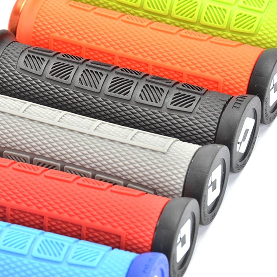 Pro V2.1 Lock-On MTB Grips - Aluminum Alloy & Silicone Handlebar