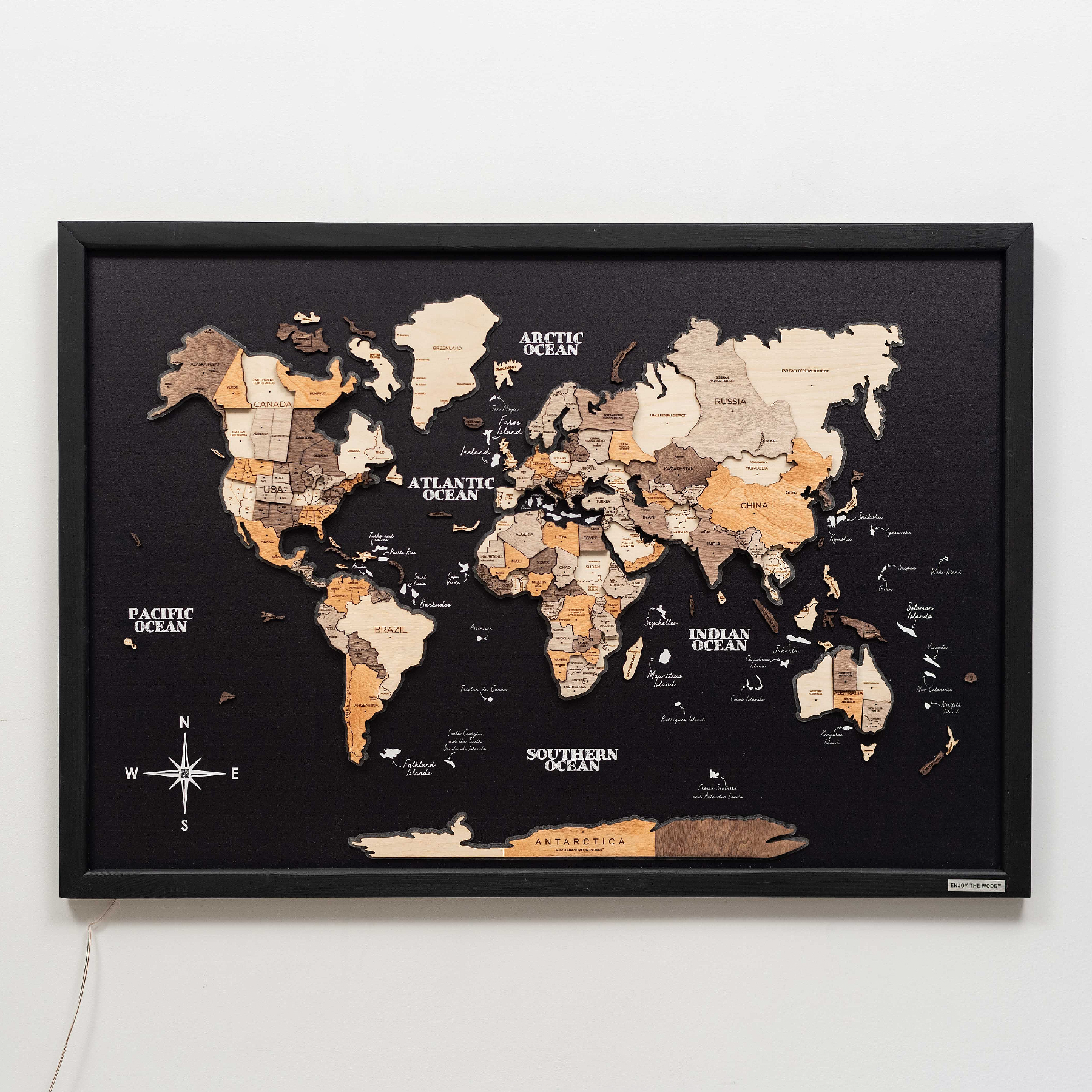 Multicolor LED World Map on Cork Board 2.0