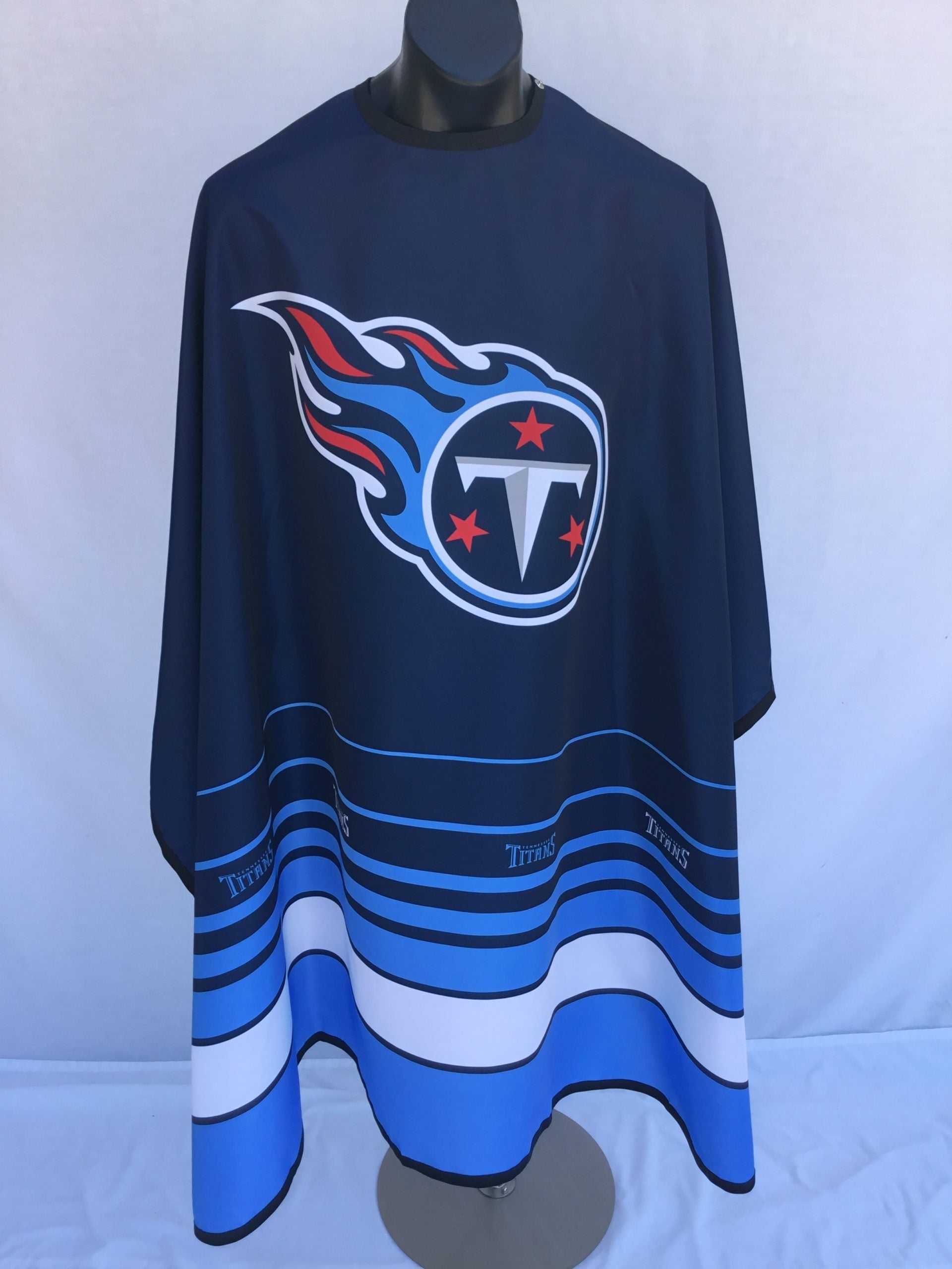 Tennessee Titans professional haircutting cape for barbers